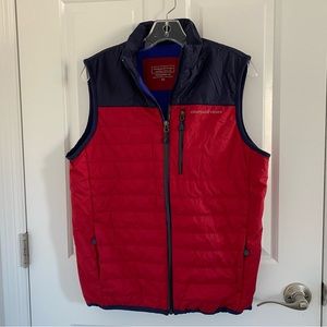 Vineyard Vines men’s red puffer performance vest